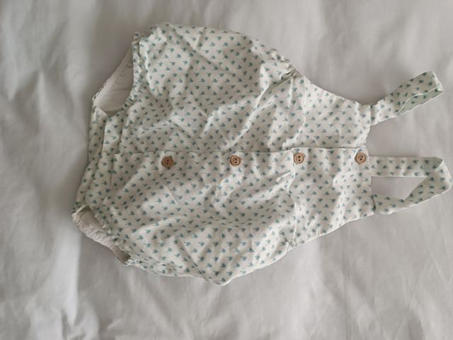 Pelele buzito de Zara 12 meses