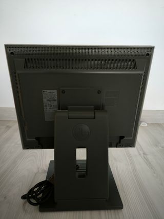 Monitor ordenador con soporte