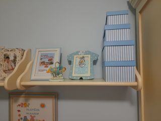 2 estanterias de pino beig