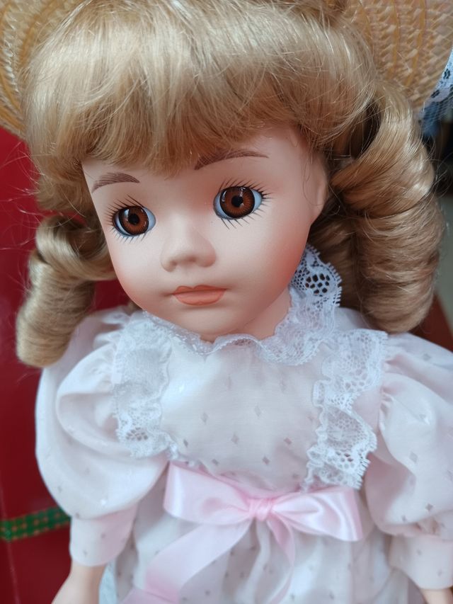 Muñeca porcelana Jessica.Clasique Collec