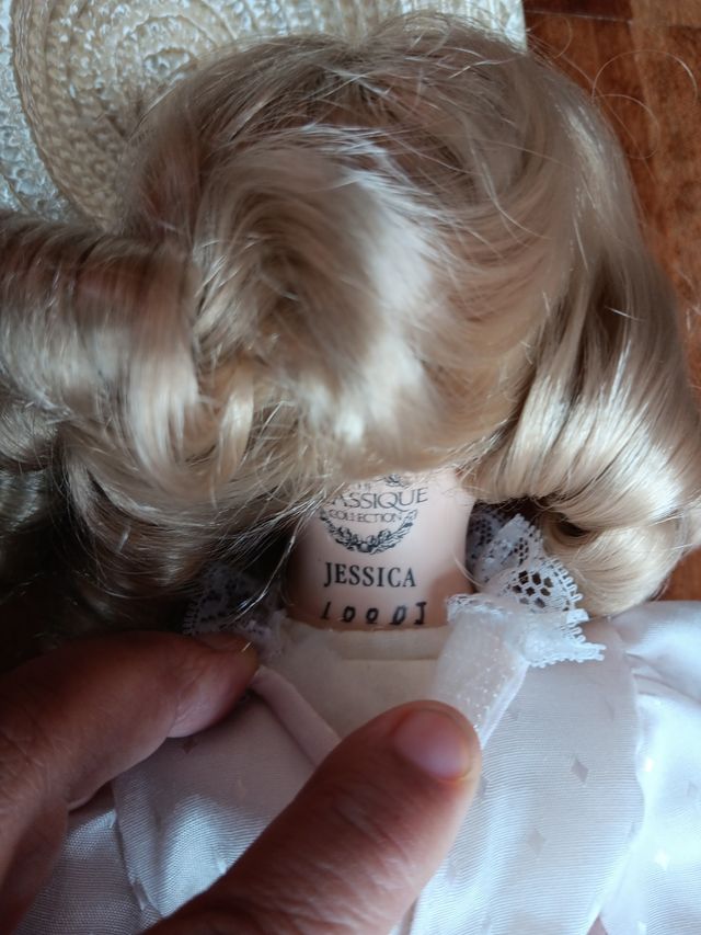 Muñeca porcelana Jessica.Clasique Collec