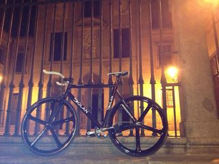 Bicicleta Fixie Dolan