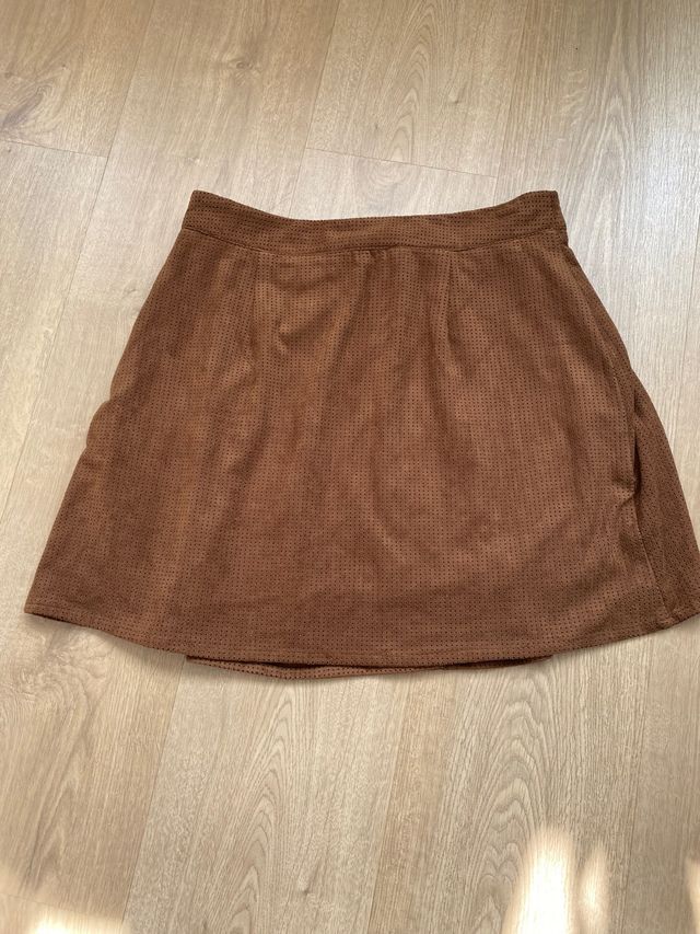 Falda marrón ,talla M nueva