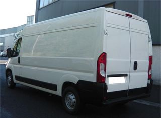 PEUGEOT Boxer 335 L3H2 BlueHDi 96KW 130CV