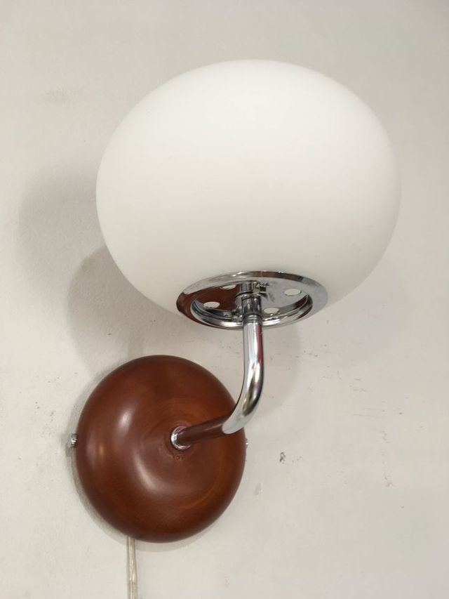 Lampada parete legno/vetro sfera bianco