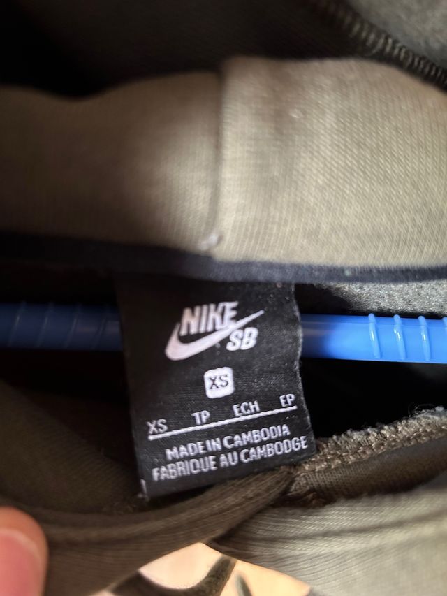 Sudadera Nike SB