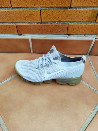 NIKE VAPORMAX FLYKNIT - Talla 44