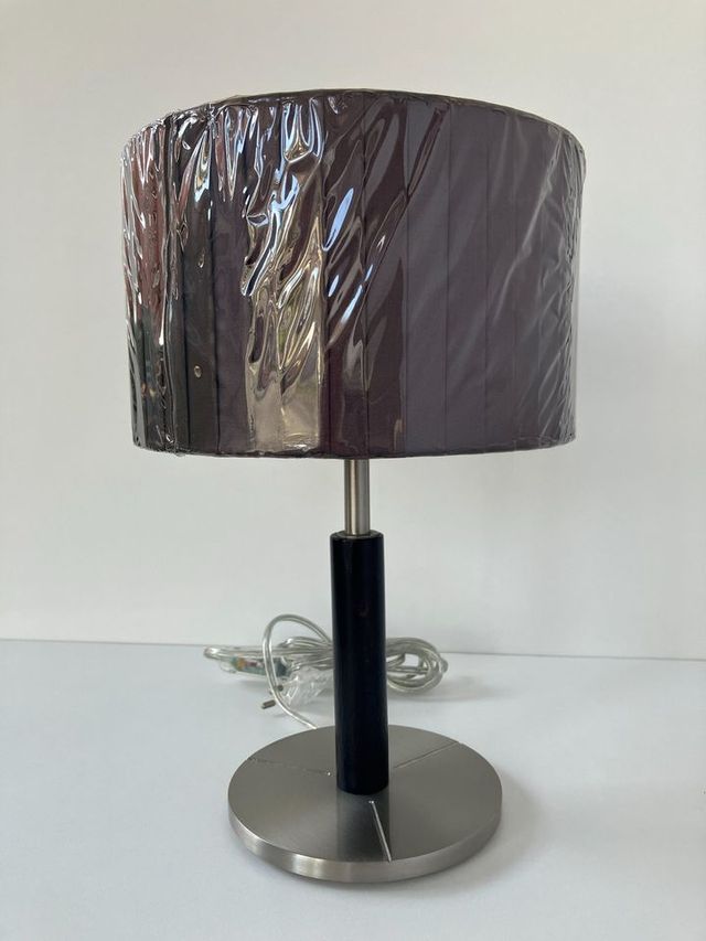 Lampada tavolo legno e paralume