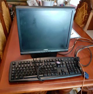 Monitor Olidata + tastiera +cavi