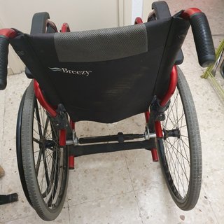Silla de ruedas seminueva