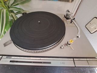 Equipo musica con lote de discos LP's Varios estil