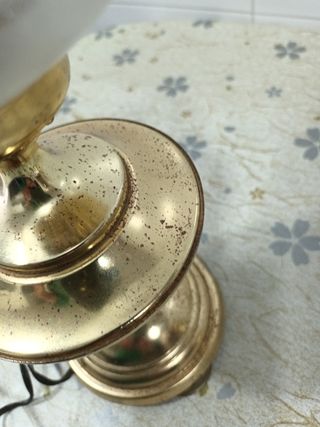 LAMPARAS DE MESILLA CLASICA