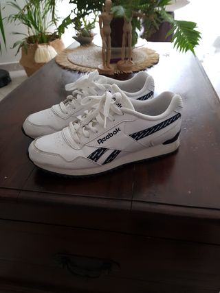 Zapatillas Reebook de mujer. Solo usadas