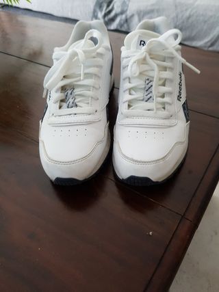 Zapatillas Reebook de mujer. Solo usadas