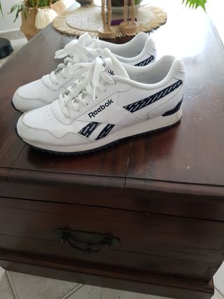 Zapatillas Reebook de mujer. Solo usadas