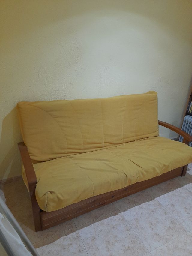 Sofa cama nido de segunda mano por 150 EUR en Alcala de Xivert en WALLAPOP