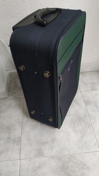 Maleta mediana/pequeña