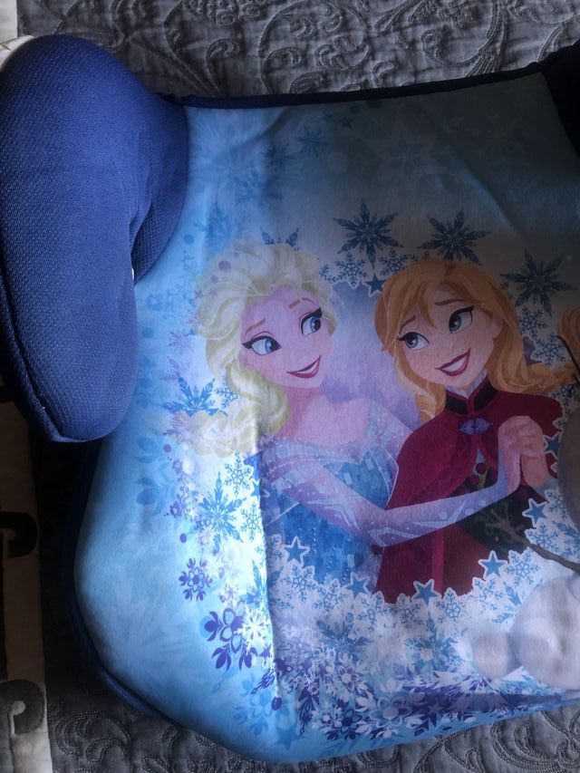 Alzador de coche para bebe