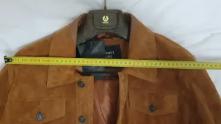 Cazadora de ante talla S con etiquetas