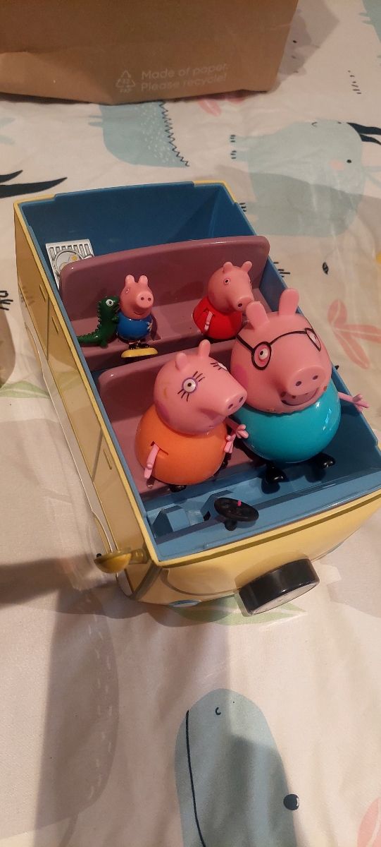 casa y caravana peppa  pig