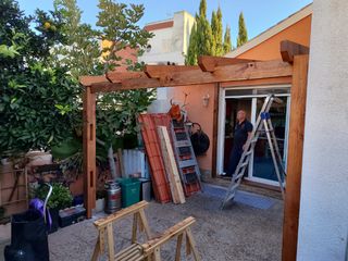 Pergola de madera a medida