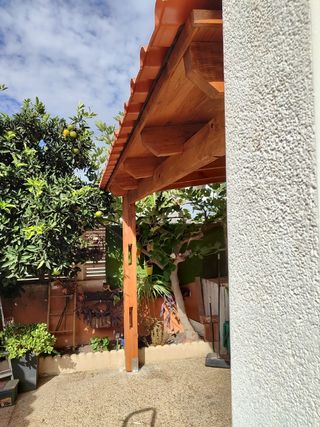 Pergola de madera a medida