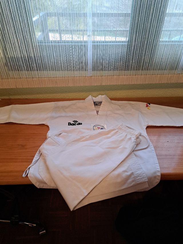 Kimono Taekwondo niño