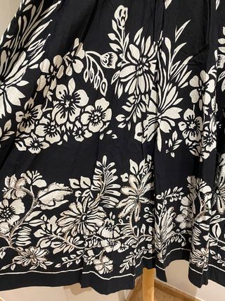 Falda hippy negra y blanco
