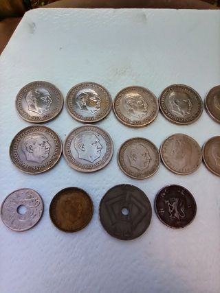 LOTE MONEDAS ANTIGUAS