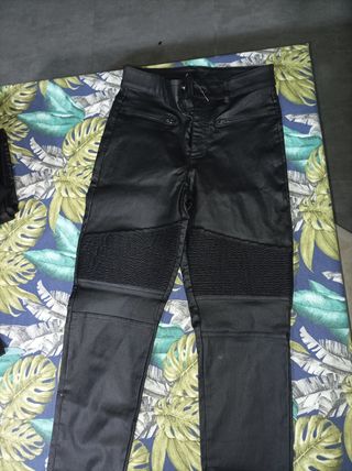 Pantalón polipiel Calzedonia