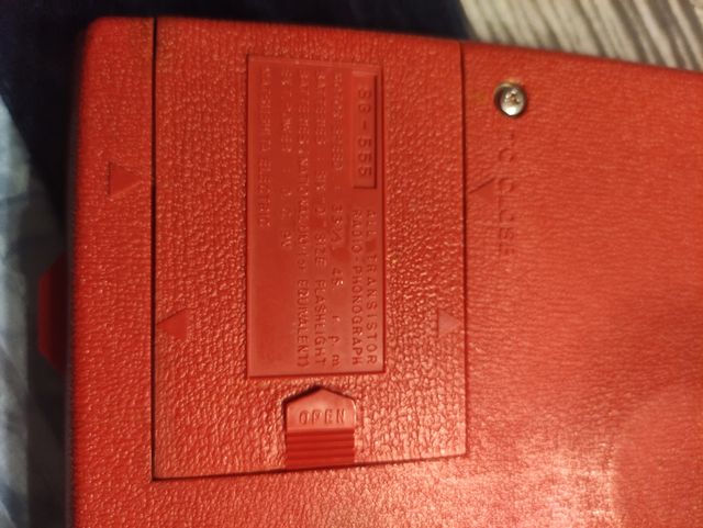 Tocadiscos - Radio antiguo 1968