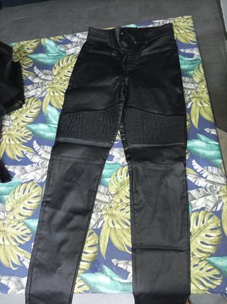 Pantalones polipiel calzedonia talla M