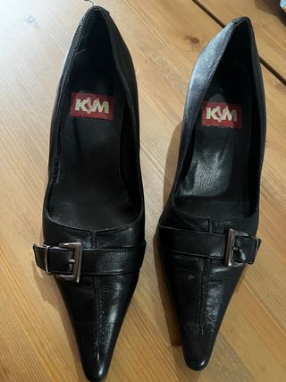 Zapato tacón piel T.39