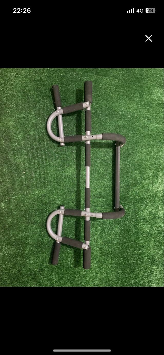 gimnasio barra de dominadas