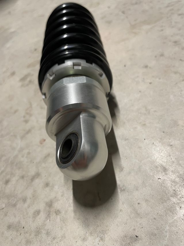 Amortiguador Benelli TnT 125 Naked