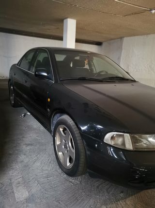 Audi A4 1998 LEER DESCRIPCIÓN PORFAVOR.