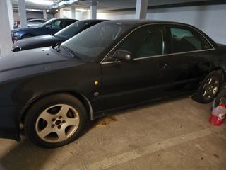 Audi A4 1998 LEER DESCRIPCIÓN PORFAVOR.