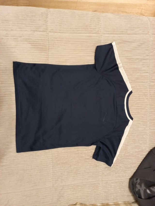 Camiseta nike 12-13 años. 147-158 cm