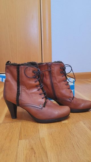 botines forrados. señora talla 38. hispanitas