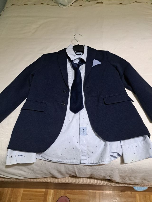 Americana, camisa y corbata niño