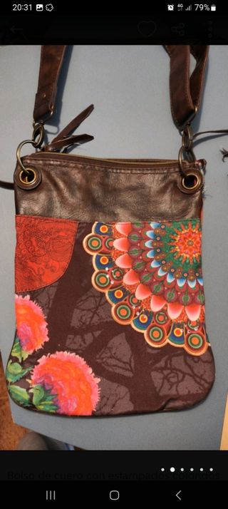 Bolso bandolera desigual 