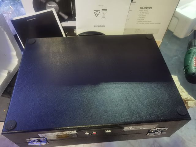 El Numark PT Touring es una unidad de la