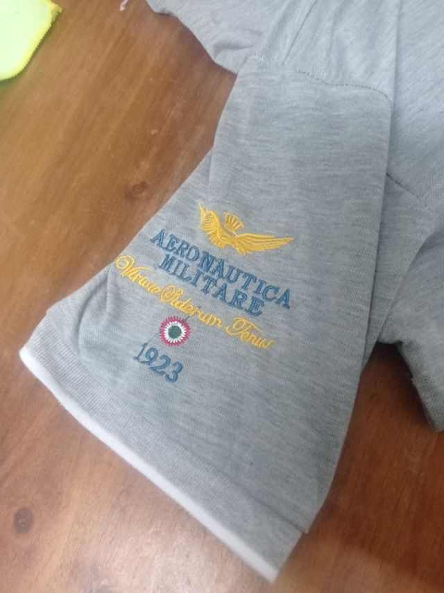Polo gris Fuerza Aérea Italiana