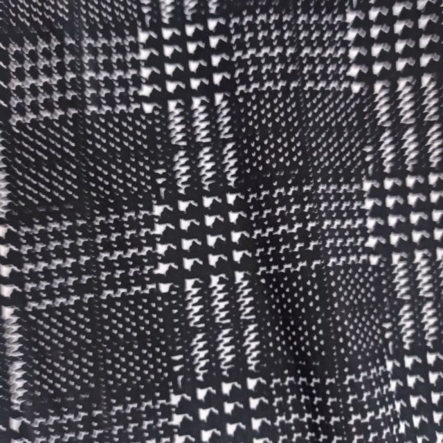 Pantaloni nuovi tg M