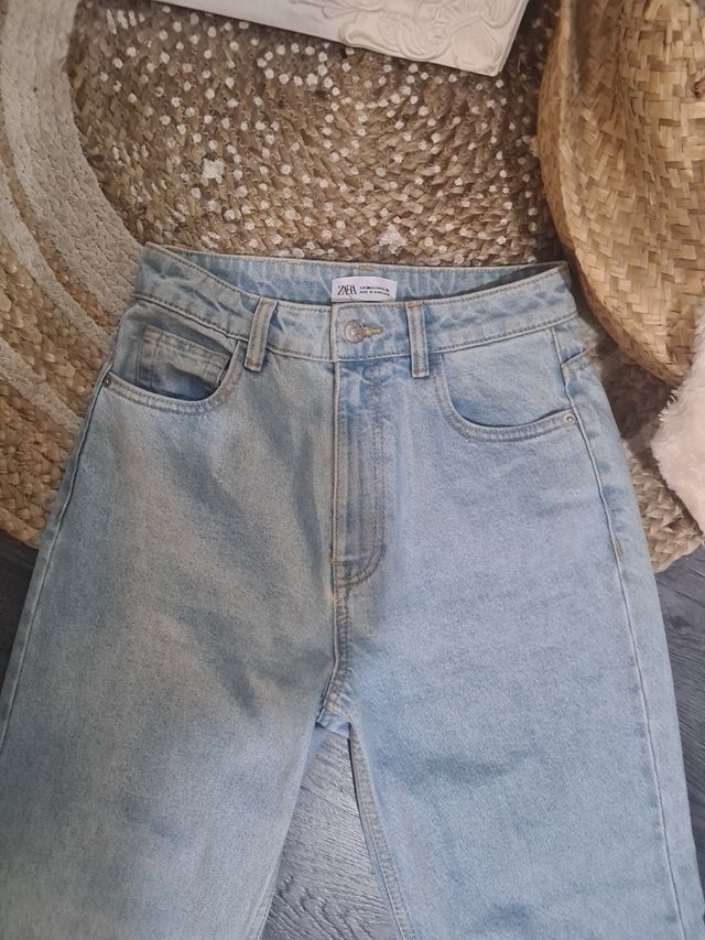Pantalón Mom Fit Zara