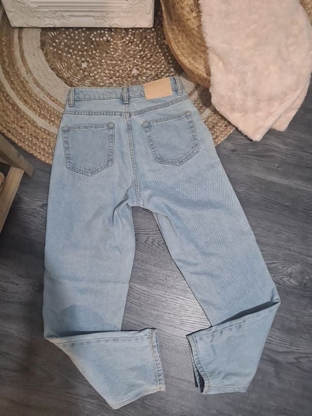 Pantalón Mom Fit Zara