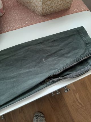 Pantalón Zara T.36