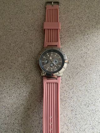 Reloj rosa