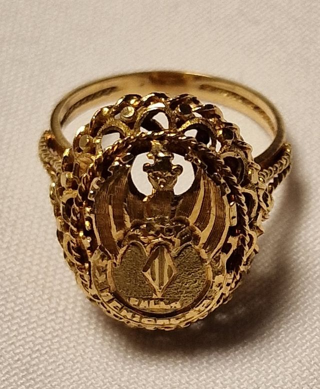 Anillo FALLERO de oro 18k.