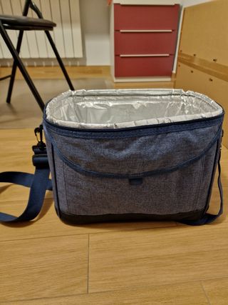 Nevera portátil de tela